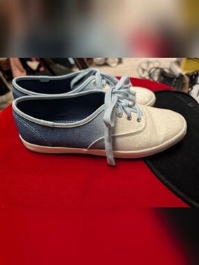 Keds Glitter Ombre Lace-Up Sneakers in Light Blue and Silver 8.5